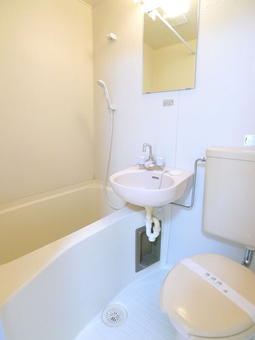 物件内観写真11　(バス／シャワールーム等)