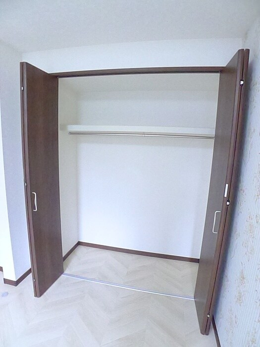 物件内観写真11　(収納)