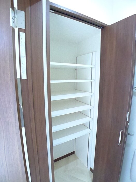 物件内観写真19　(収納)