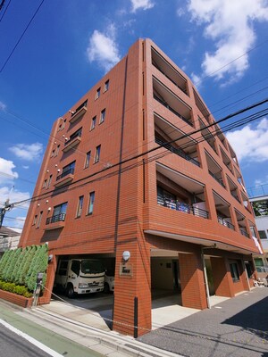 シュタイン・ブルグ外観写真