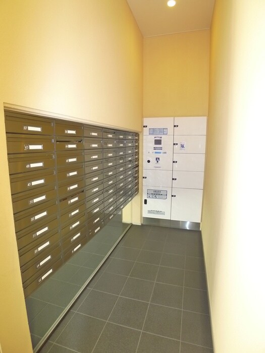 物件外観写真3　(建物設備)