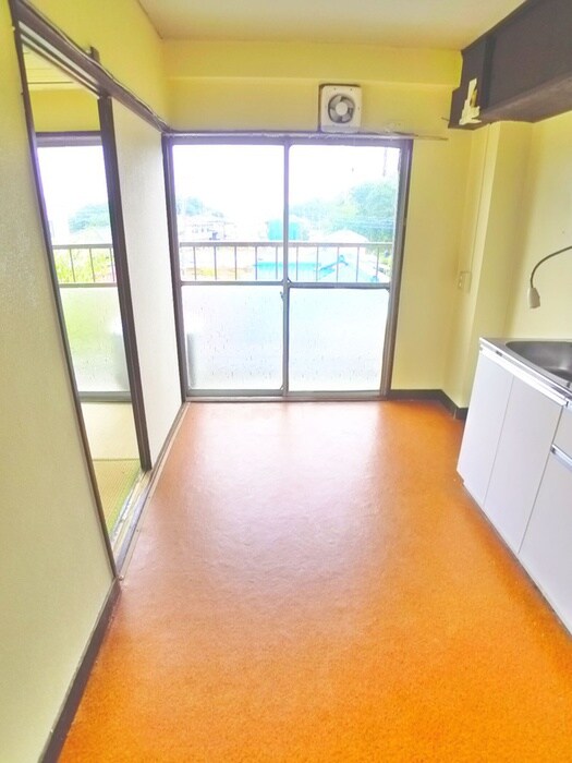 物件内観写真11　(内観写真)