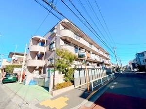ﾕﾆﾊﾞｰｽｹﾞｲﾄ外観写真
