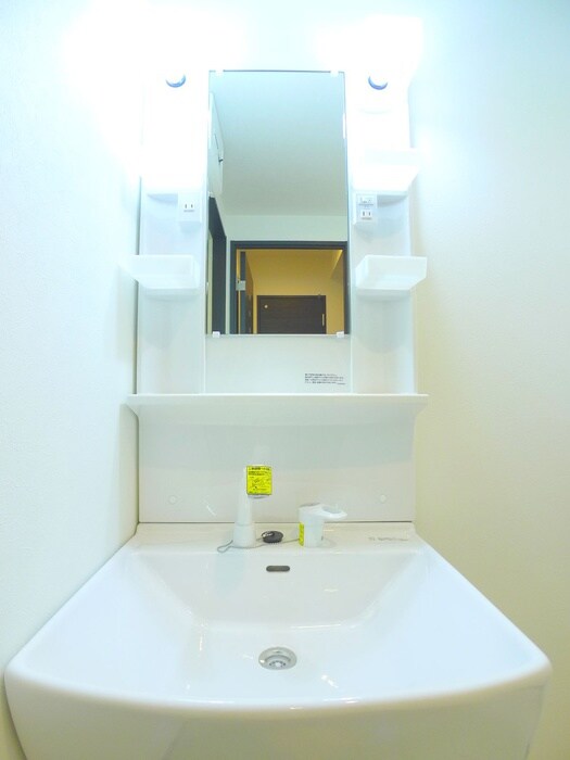 物件内観写真10　(洗面)