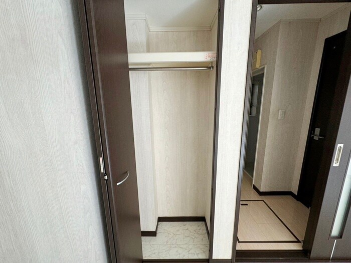 物件内観写真16　(収納)