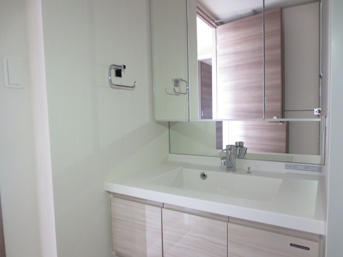 物件内観写真12　(洗面)