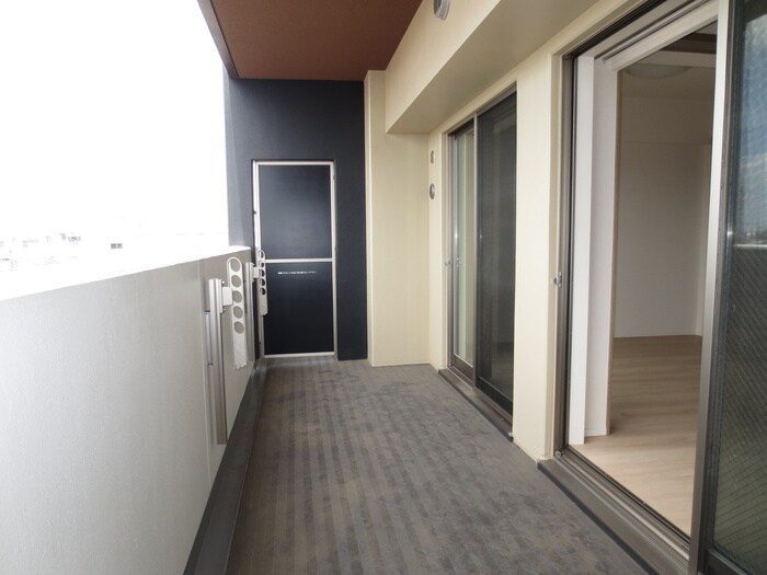 物件内観写真16　(ベランダ・バルコニー)