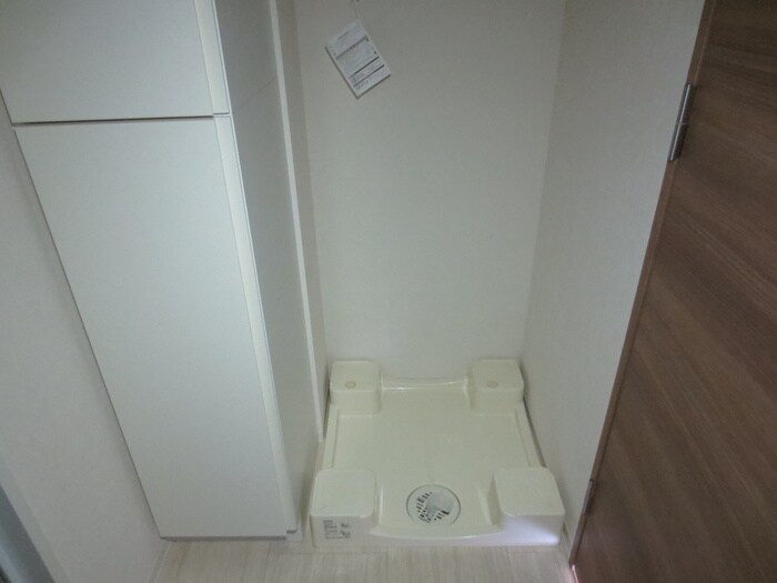 物件内観写真19　(洗濯機置場)