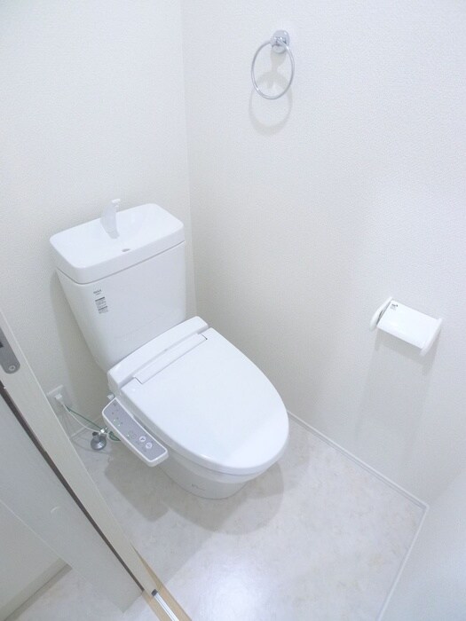 物件内観写真16　(トイレ)