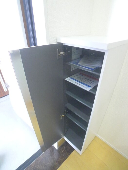 物件内観写真18　(靴箱)