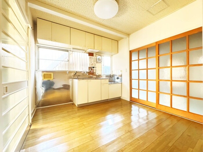 物件内観写真16　(廊下)