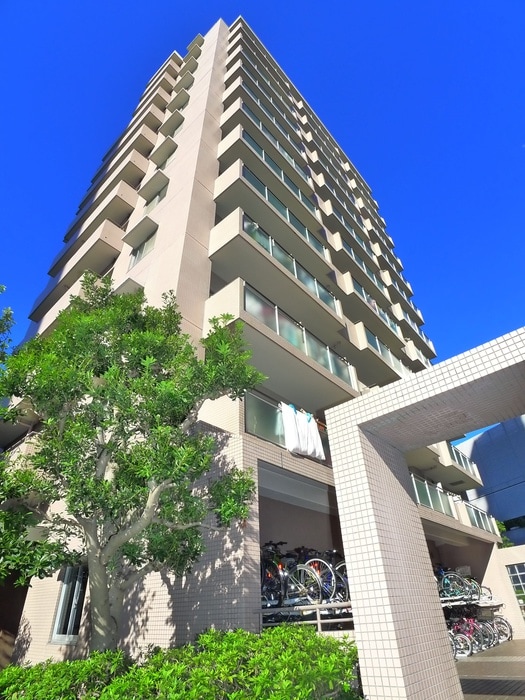 アコ－ル北千住の物件外観写真