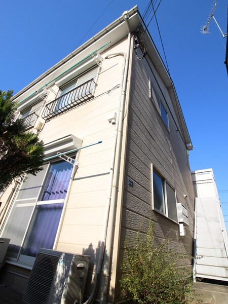 スタ－フラッツ外観写真