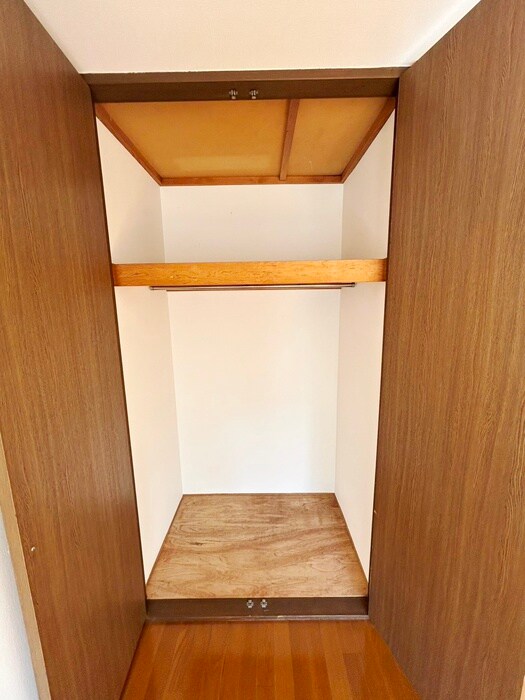 物件内観写真12　(収納)