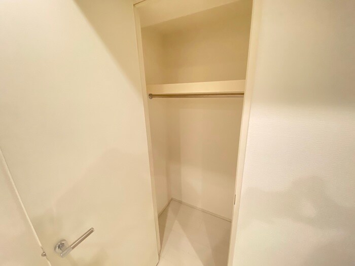 物件内観写真10　(収納)