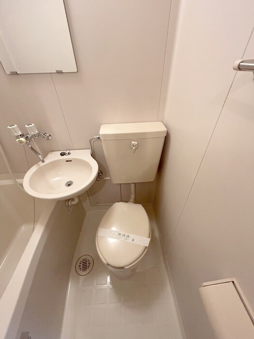 物件内観写真17　(トイレ)