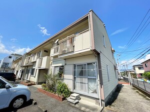 ＳＴハイツクワトロＤ外観写真