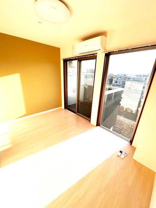 物件内観写真12　(居室)