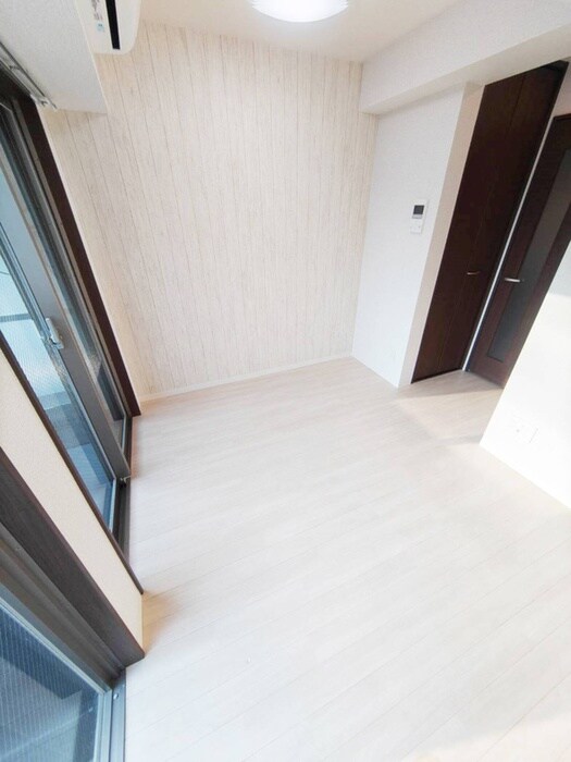 物件内観写真13　(室内からの展望)