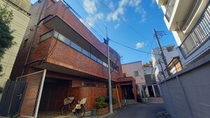 コランダム外観写真
