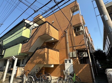 栄町コーポ外観写真