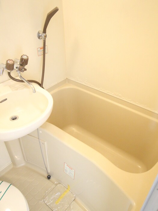 物件内観写真9　(バス／シャワールーム等)