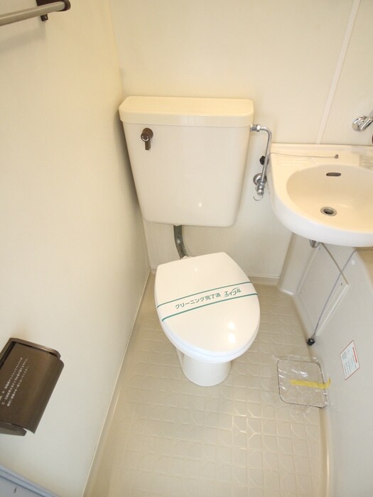 物件内観写真10　(トイレ)