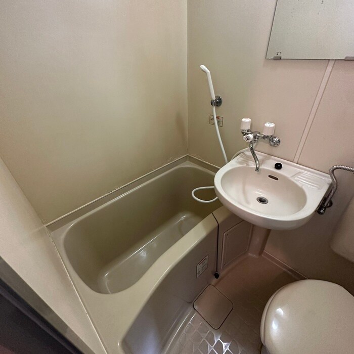 物件内観写真8　(バス／シャワールーム等)