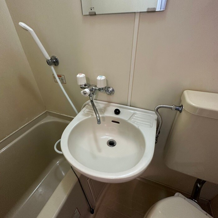 物件内観写真10　(洗面)