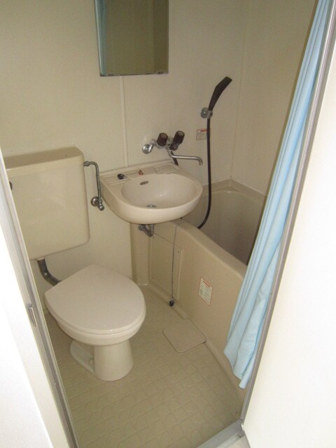 物件内観写真12　(バス／シャワールーム等)