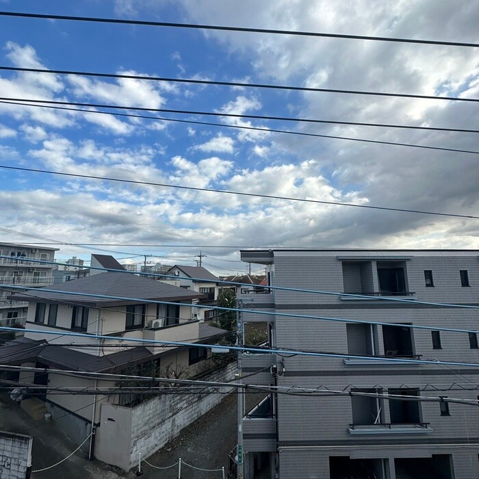 物件内観写真20　(室内からの展望)