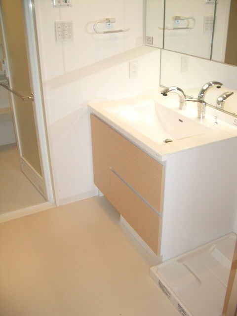 物件内観写真8　(内観写真)