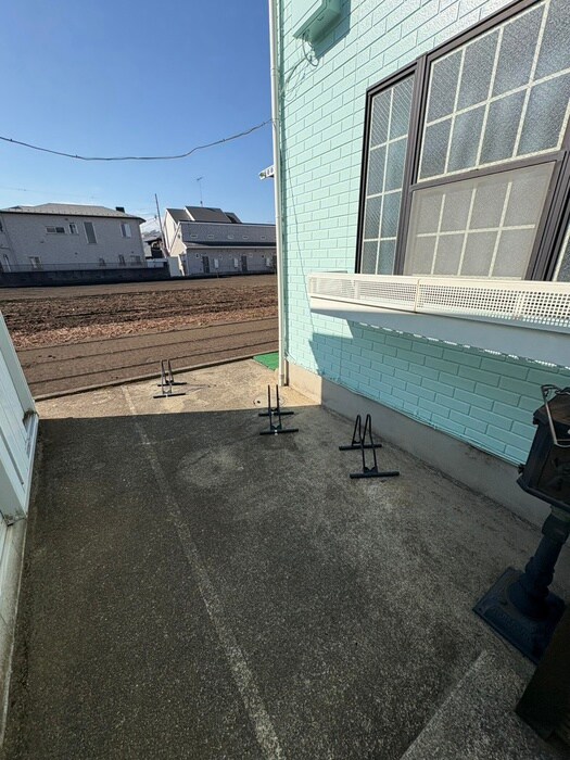 物件外観写真5　(駐輪場)