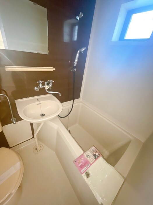 物件内観写真10　(バス／シャワールーム等)