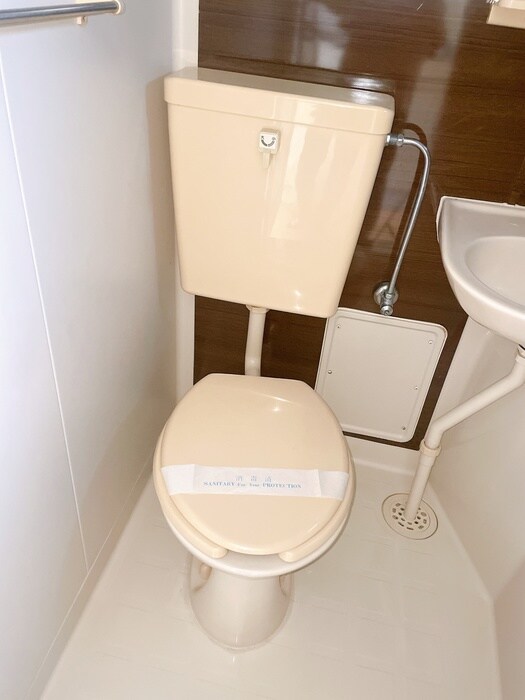 物件内観写真11　(トイレ)