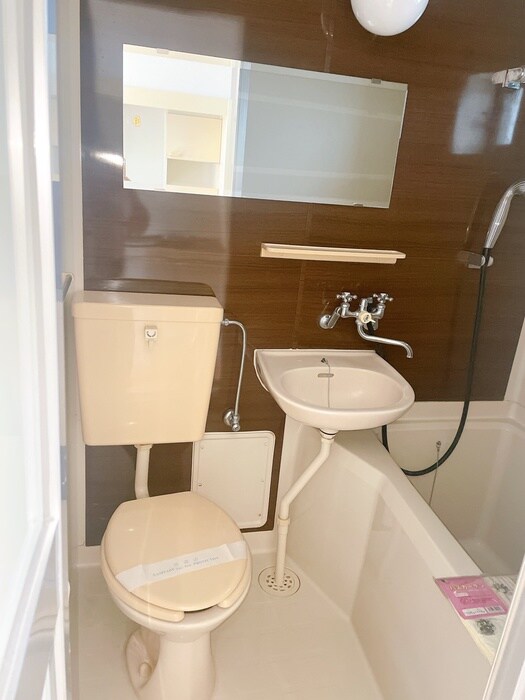 物件内観写真12　(洗面)