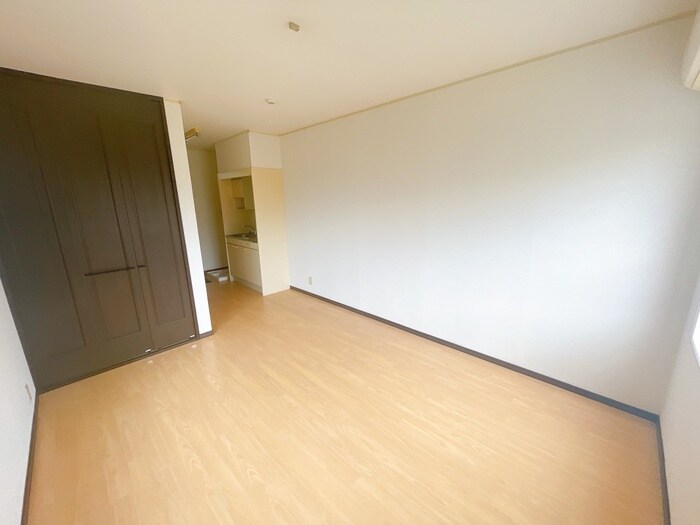 物件内観写真17　(居室)