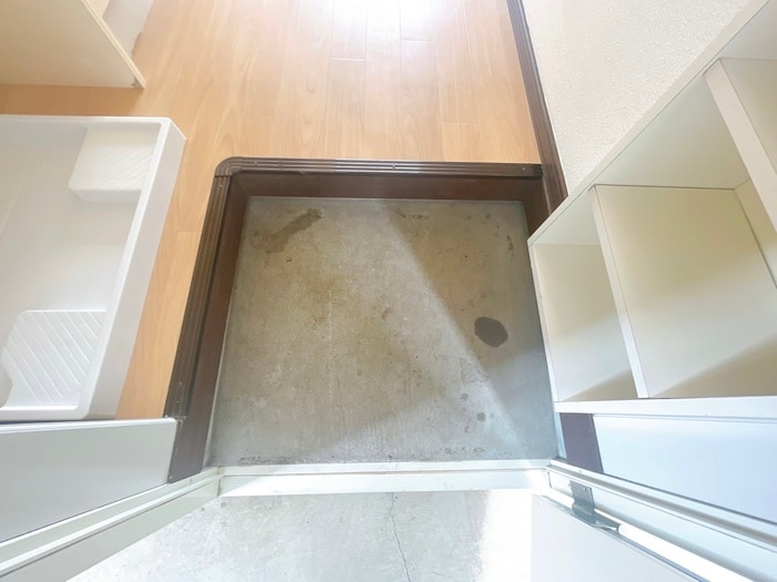 物件内観写真22　(玄関)