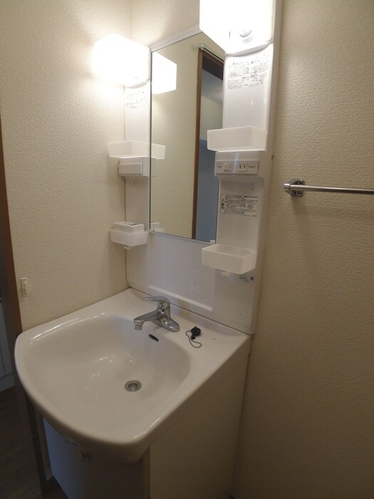 物件内観写真11　(洗面)