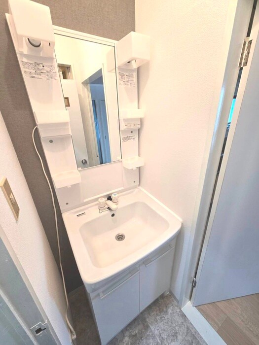 物件内観写真10　(洗面)