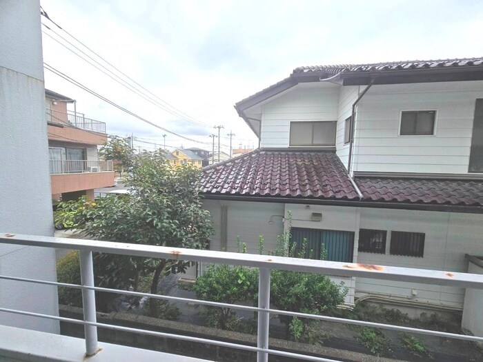 物件内観写真22　(室内からの展望)