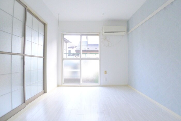 物件内観写真7　(居室)