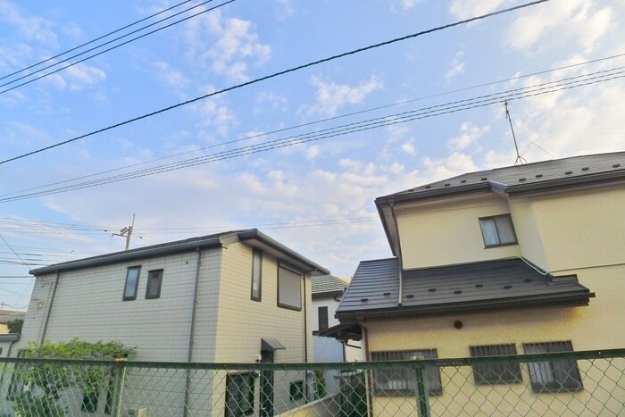 物件内観写真22　(室内からの展望)