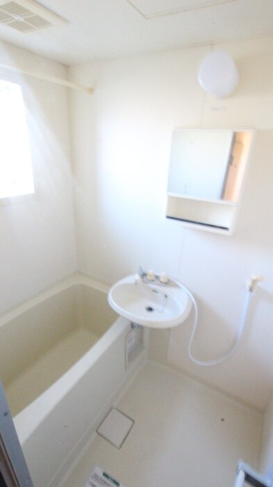 物件内観写真11　(バス／シャワールーム等)