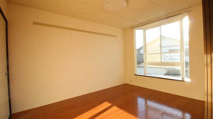 物件内観写真19　(居室)