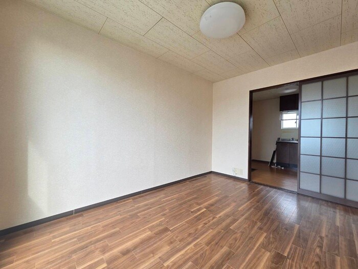 物件内観写真21　(居室)