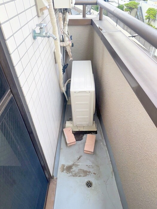 物件内観写真15　(洗濯機置場)