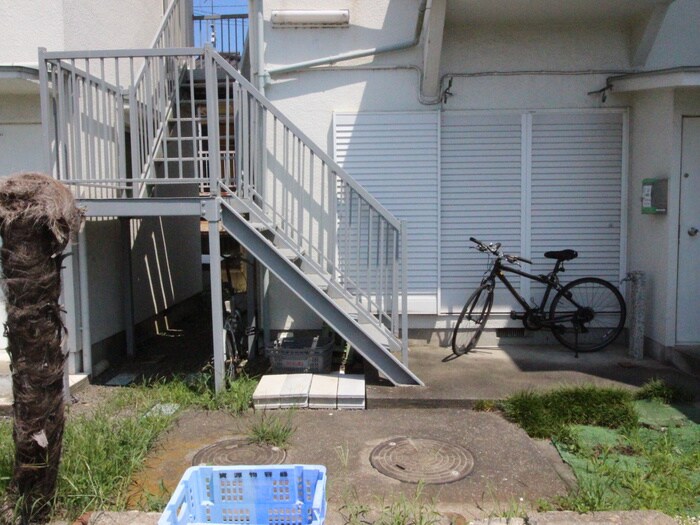 ホワイトルームの外観写真