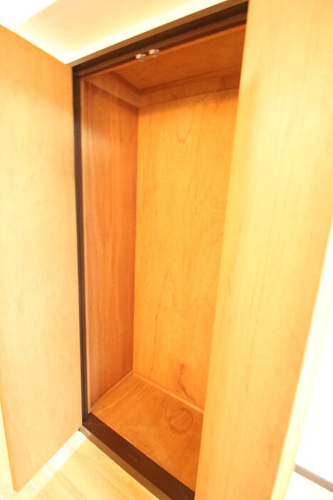 物件内観写真10　(収納)