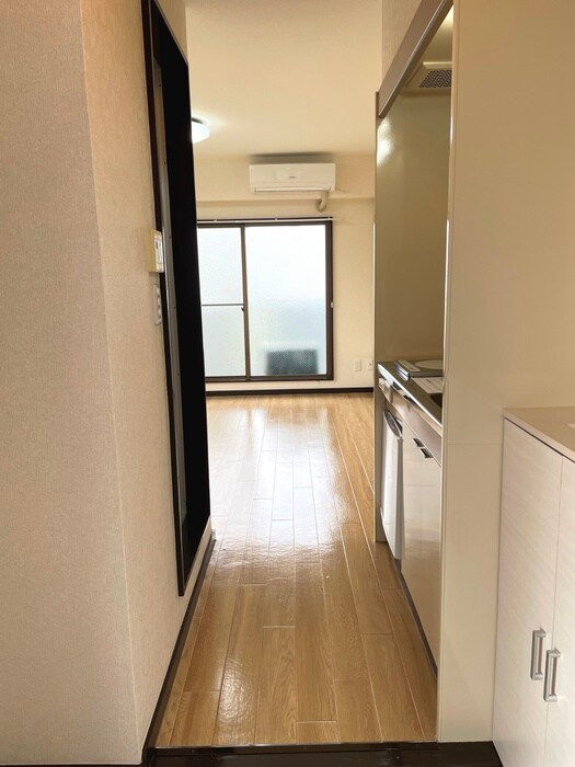 物件内観写真17　(廊下)